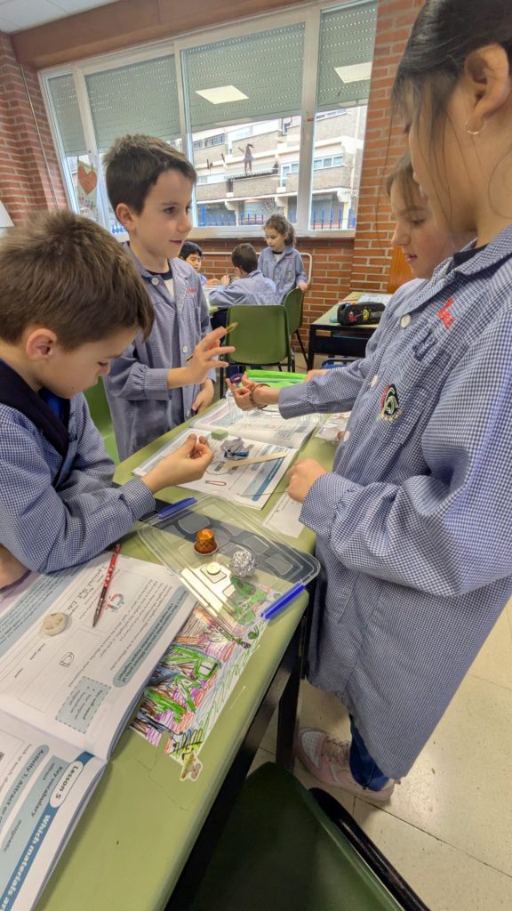 Little scientists at work!